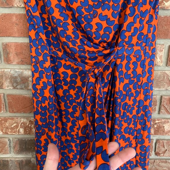 Diane Von Furstenberg Amberlin Orange Blue Print Belted Women's Size 8 Dress - Picture 6 of 15